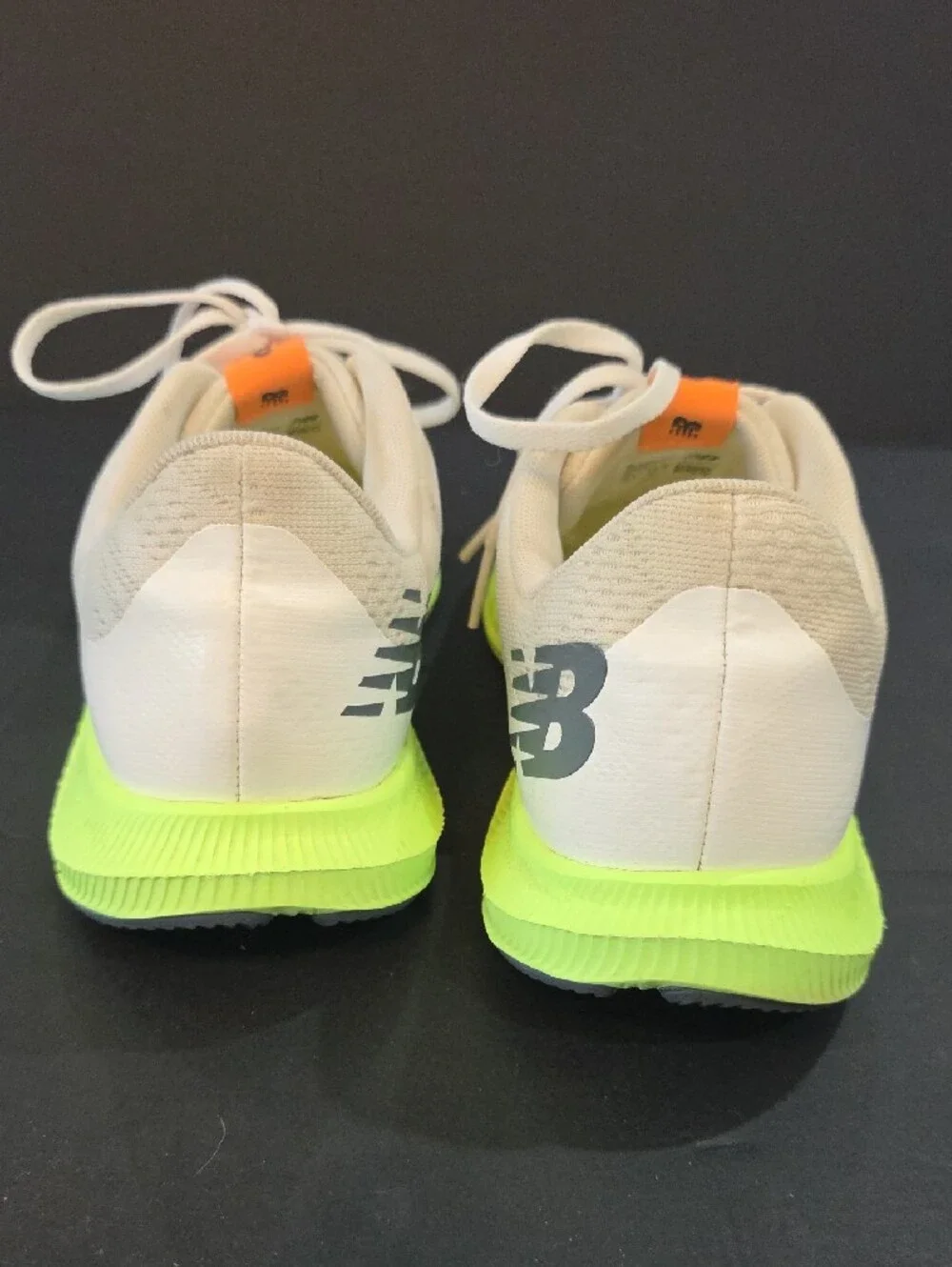 New Balance Dynasoft Women's Beige Mesh Runners Neon Yellow-Green Sole Size 9